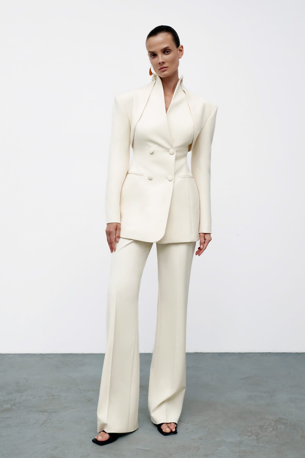 Жакет с воротником-стойка молочного цвета — купить в интернет-магазине ...